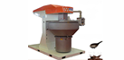 What problems need to pay attention to before buying chocolate coating machine?